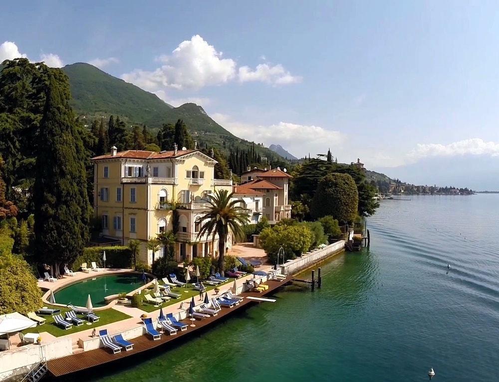 Hotel Monte Baldo E Villa Acquarone 가르도네리비에라 외부 사진