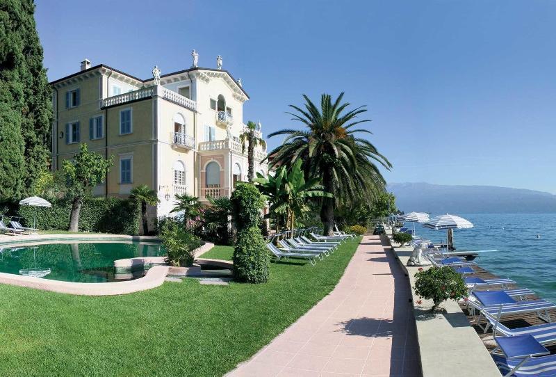 Hotel Monte Baldo E Villa Acquarone 가르도네리비에라 외부 사진